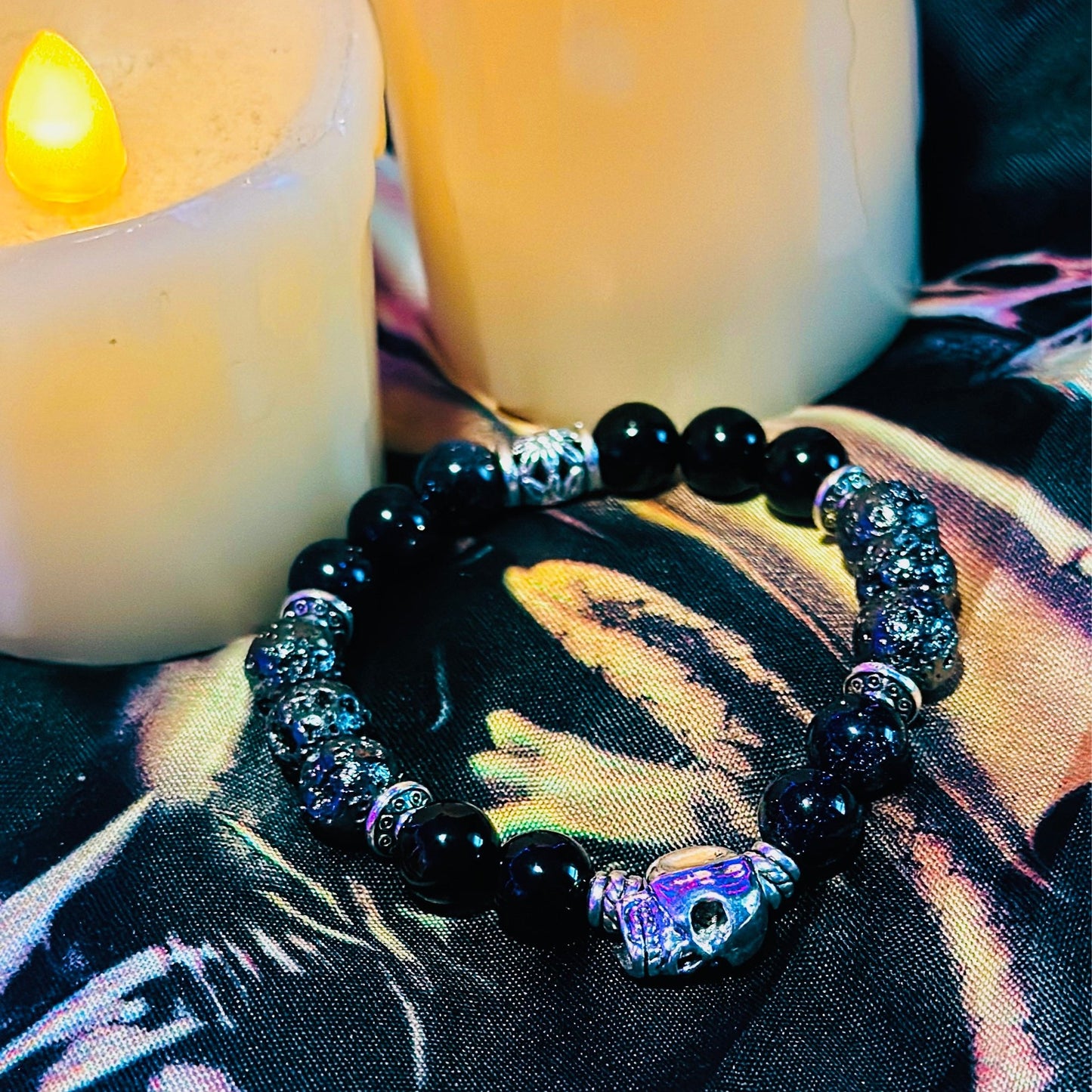 Smoke and Mirror's Skull Beaded Bracelet 14cm